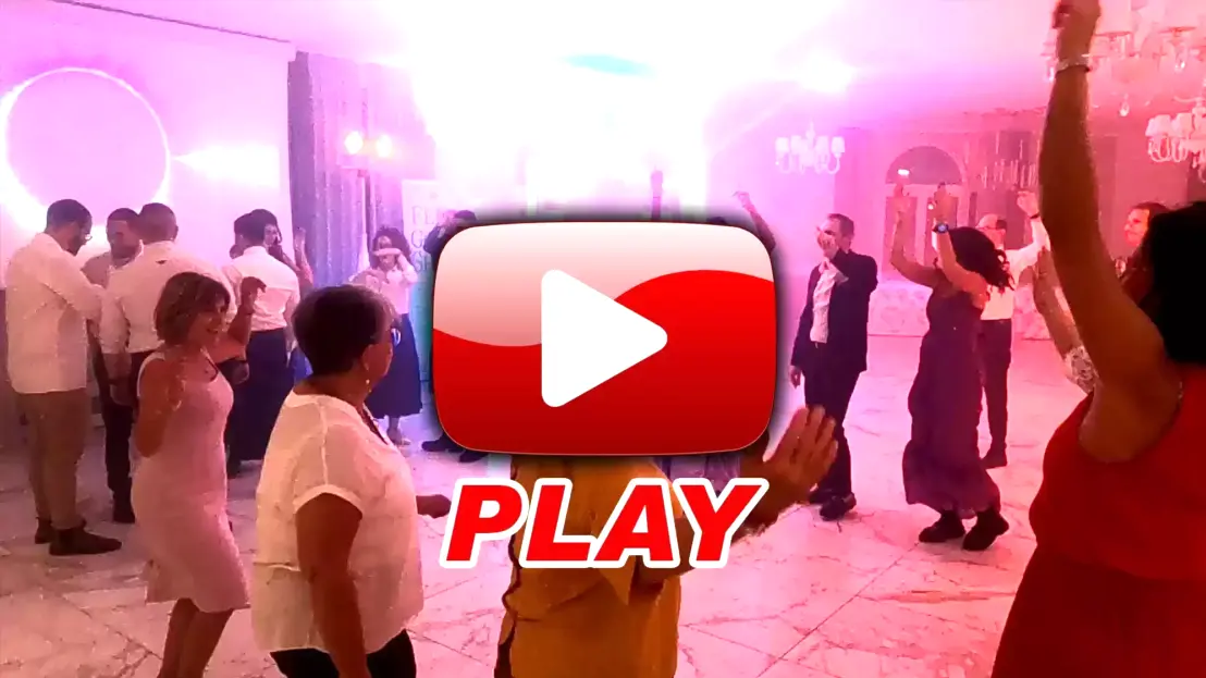 Gli amici degli sposi ballano e si divertono durante il matrimonio – Guarda il video su YouTube