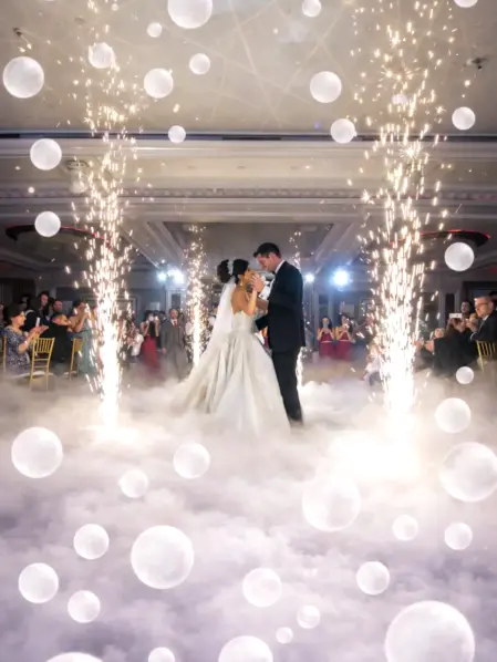 Bolle di sapone bianche con scintille nebbia bassa durante un evento indimenticabile