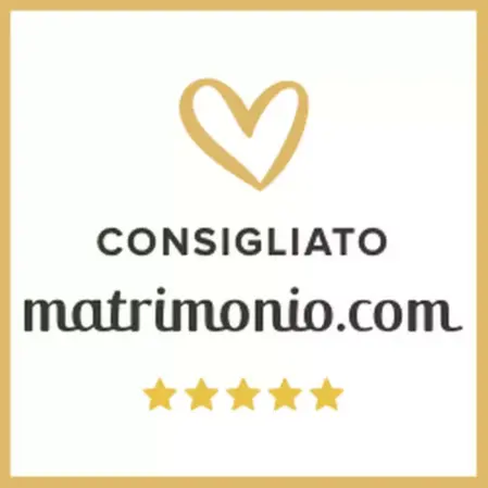 Il badge ufficiale professionista Consigliato assegnato a Feel Good Show come garanzia di qualità e professionalità nei matrimoni<br /><br />