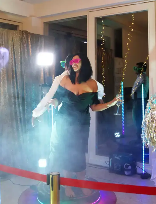 Scenografie, effetti e slow motion per un video coinvolgente